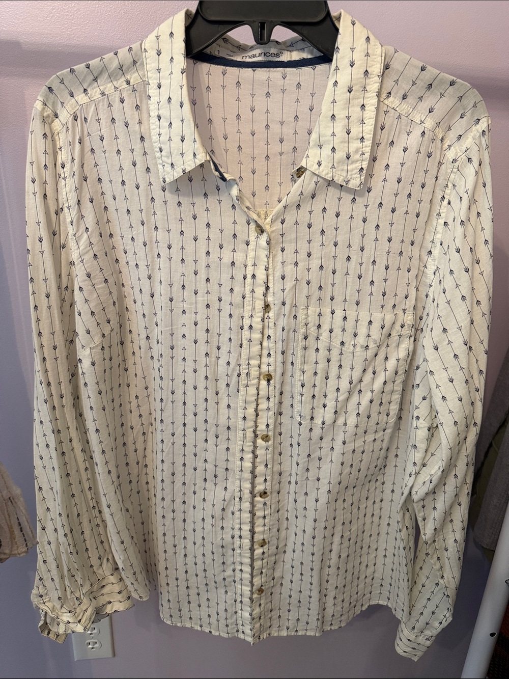 Maurices Cream Button-Down Shirt with Navy Arrow Print